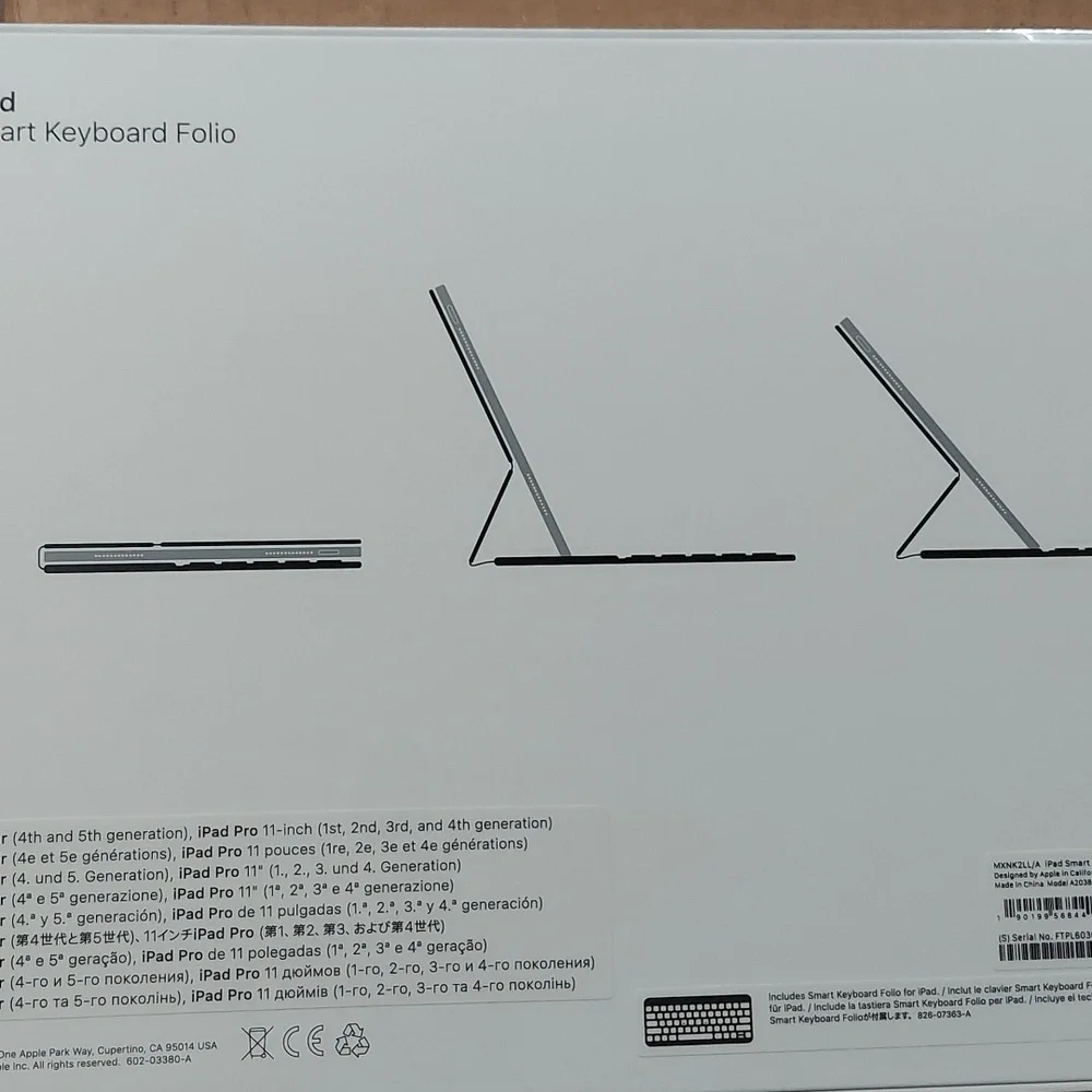 NWT: iPad Smart Keyboard Folio for iPad Pro 11-inch